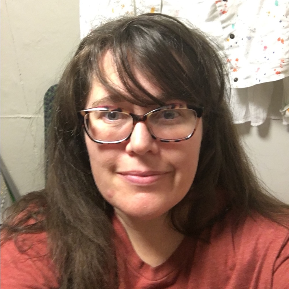 Meet your Posher, Laurie